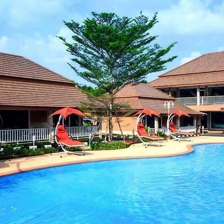 Baan Dara Resort Sara Buri Zewnętrze zdjęcie