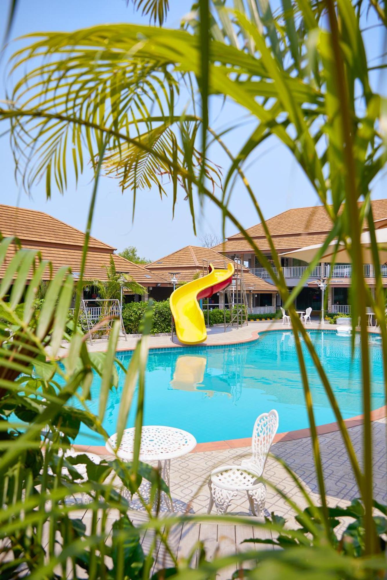 Baan Dara Resort Sara Buri Zewnętrze zdjęcie