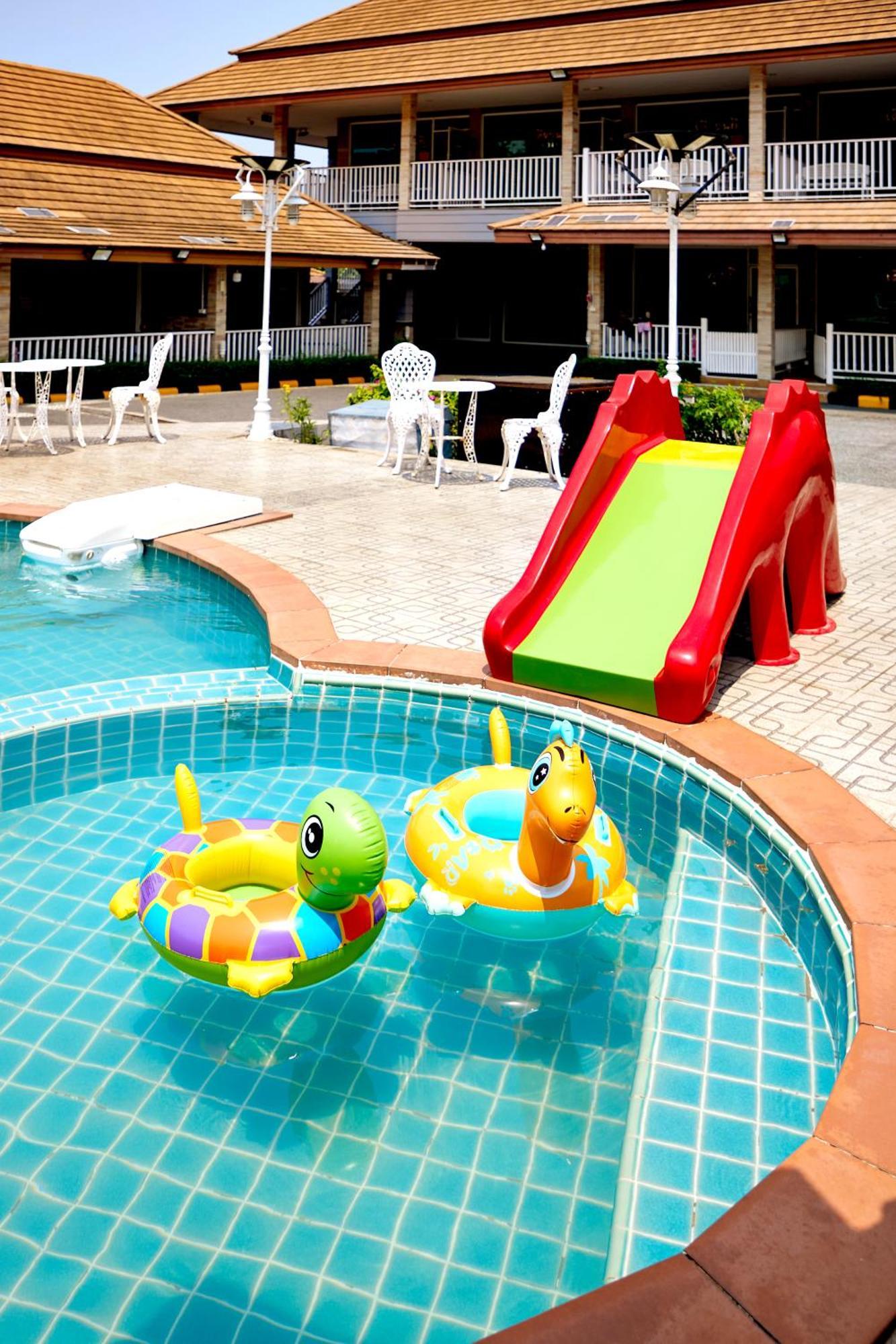 Baan Dara Resort Sara Buri Zewnętrze zdjęcie