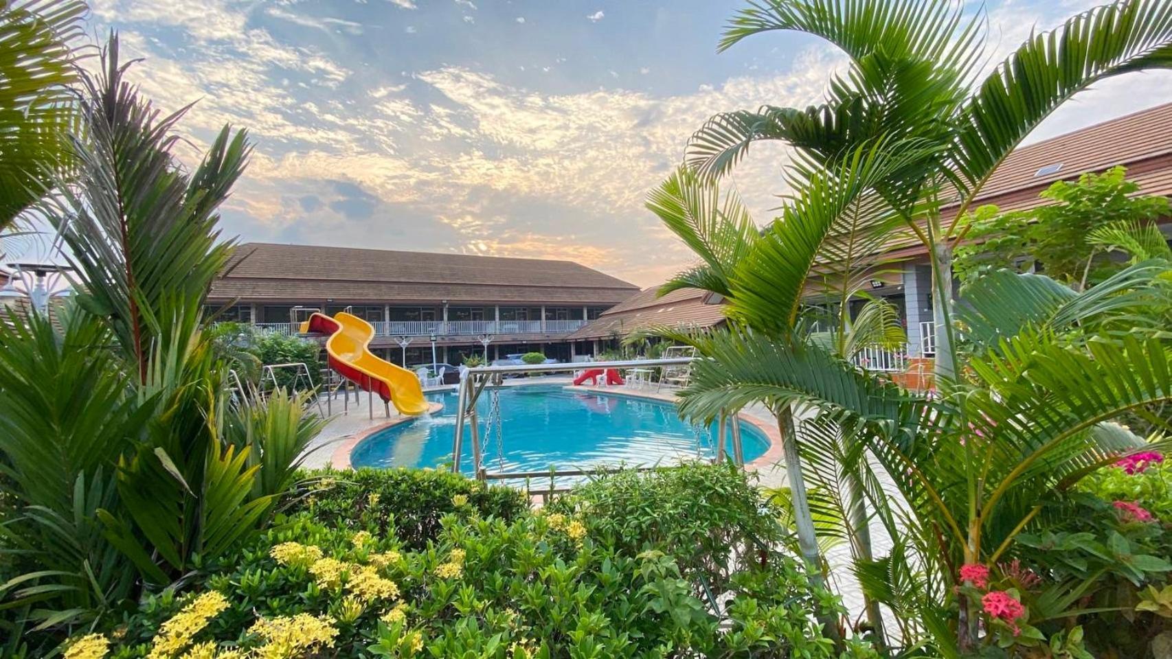Baan Dara Resort Sara Buri Zewnętrze zdjęcie